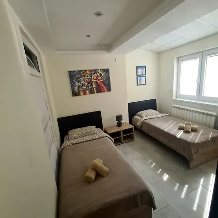 Fantastic Nights Ii Apartamento